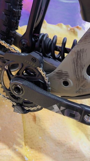 Горный велосипед Specialized Demo Race 2025 | Изучаем стенд SRAM на выставке China Cycle 2025