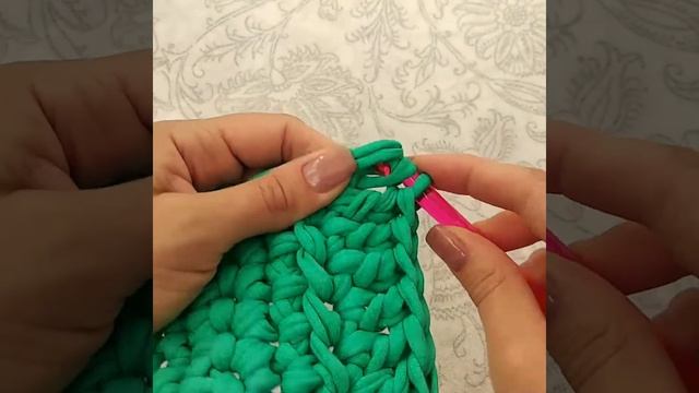 Урок 3. Поворотные ряды. Обвязка полотна по краю. ⠀⠀