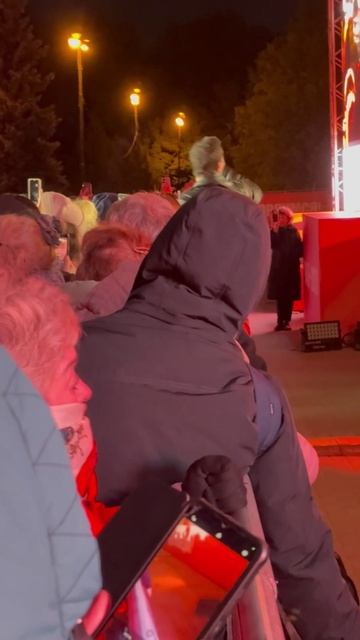 В Измайловском парке Родион Газманов