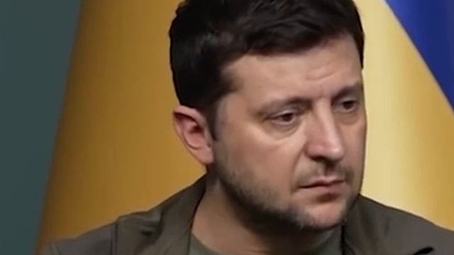 Уйди,свинья!Не видишь,плохо человеку?
