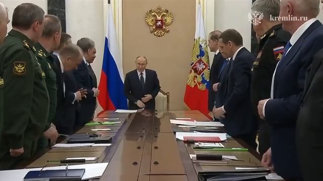 🇷🇺Путин в среду вечером провел совещание по подготовке переговоров с Киевом, сообщил Песков🇷🇺