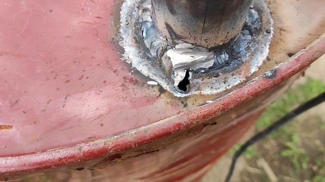 бюджетный вариант летнего душа на дачу.