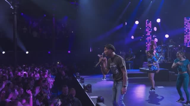 Pharrell Williams - Get Lucky (Live from Apple Music Festival, London, 2015)