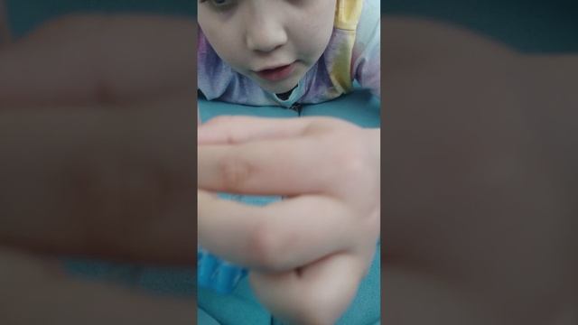 как сплести браслет из резинок часть 1