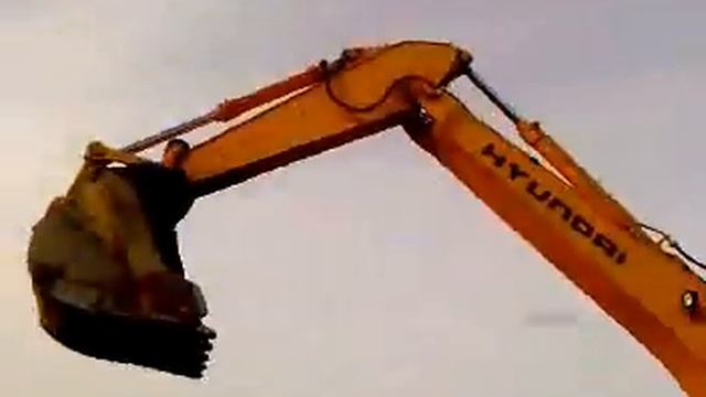 прикол ЭКСКАВАТОР - КАРУСЕЛЬ..... ПРИКОЛ......
