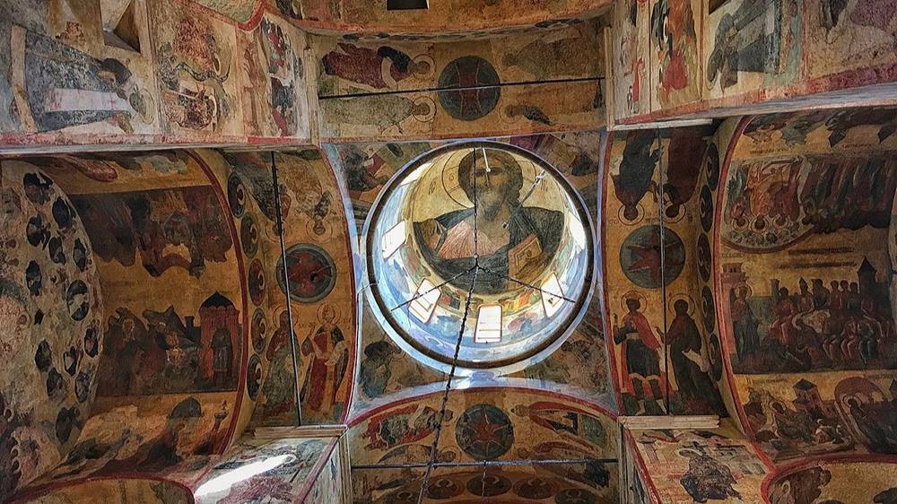 541 год назад - В Московском Кремле заложен Благовещенский собор