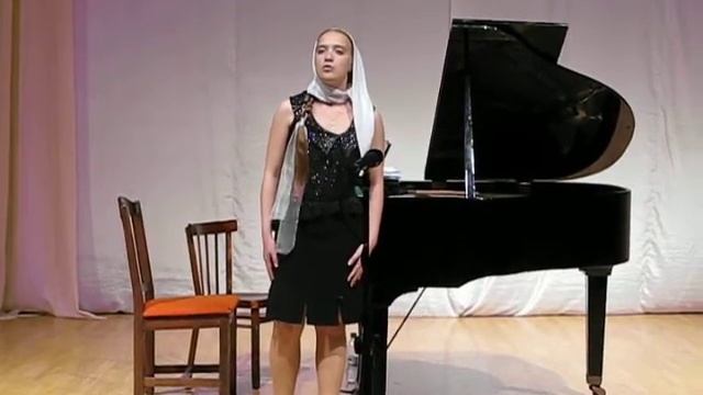 Сронила колечко