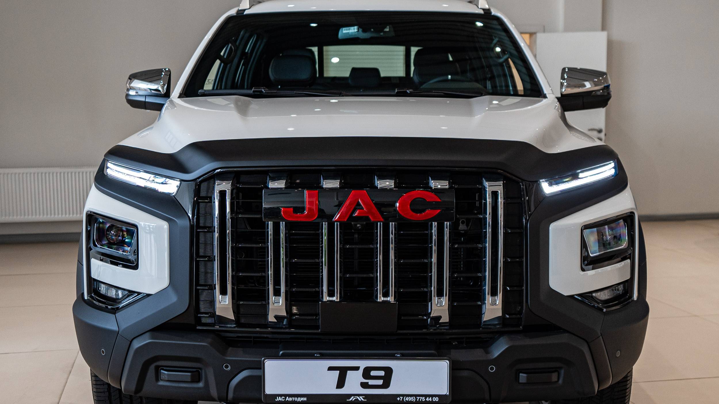 JAC T9 (EXPLORE) 2.0T AT 4WD Белый глянец