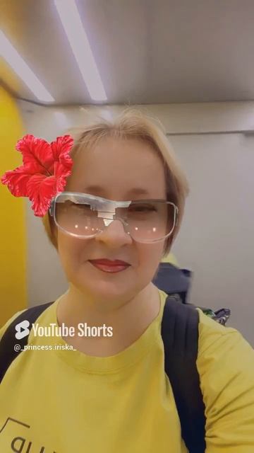 #ехала в лифте #к тете#он у нее постоянно застревает.mp4