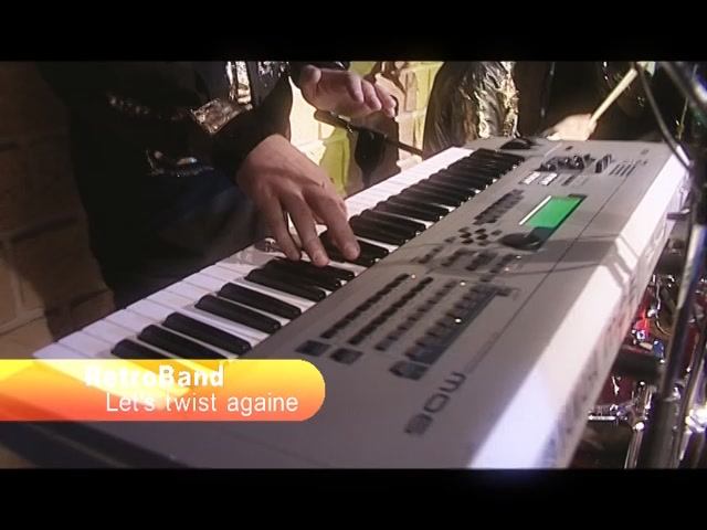 RetroBand. Let's twist again. (cover version of the song)