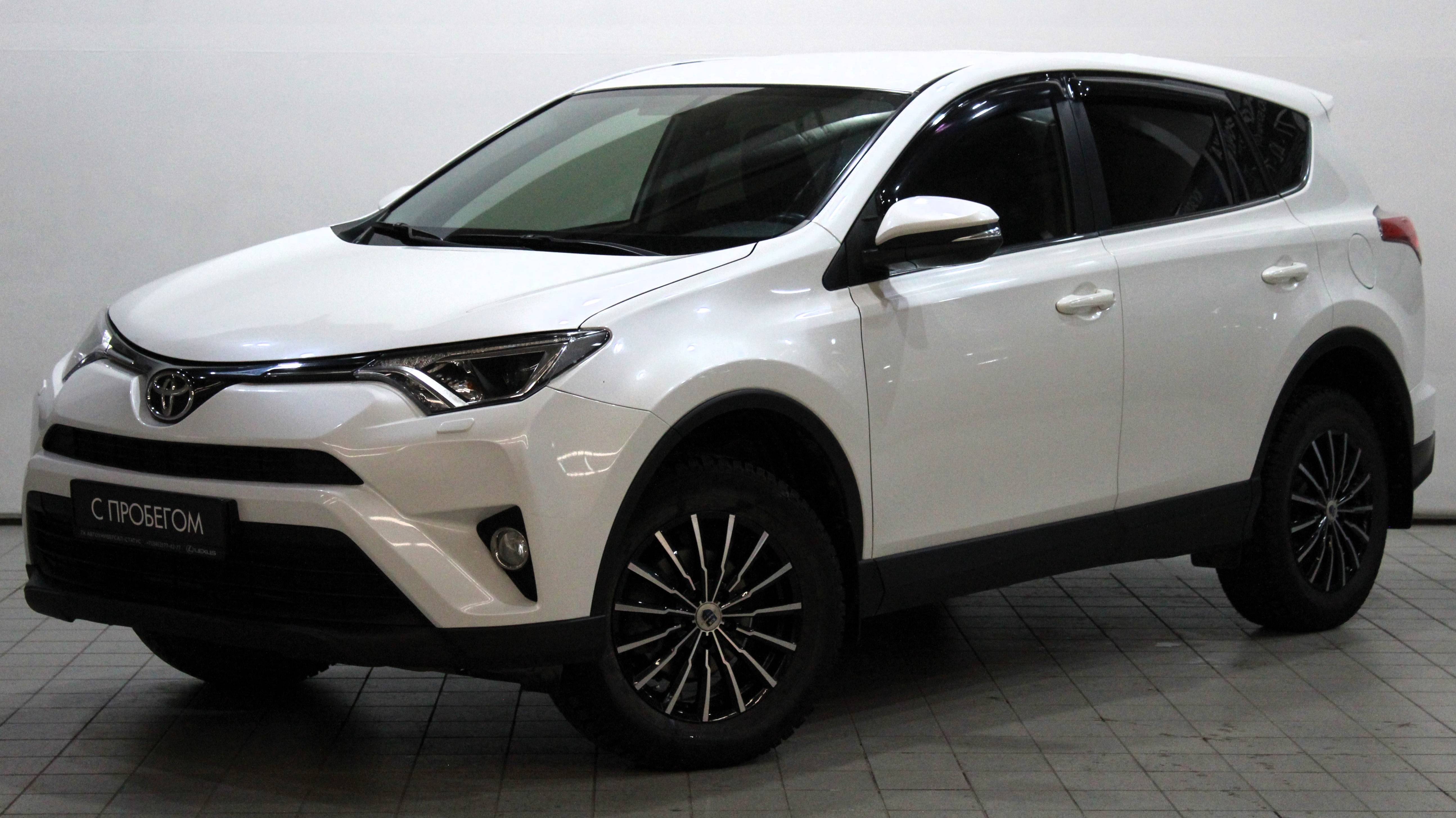 Toyota RAV4 '2016 г.