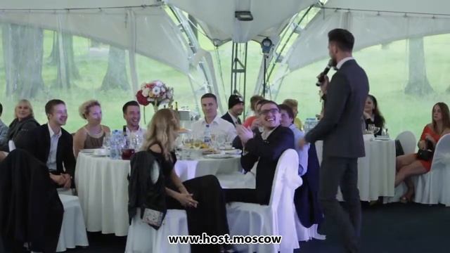 Ведущие Антон Смоленчук и Александр Потехин, Москва (05)