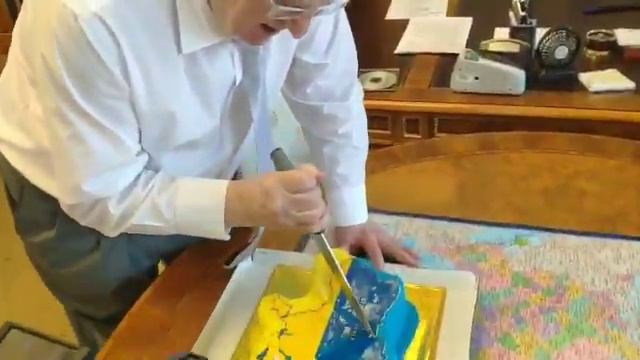 «Украина становится меньше каждый раз, когда Киев срывает переговоры» —  Захарова