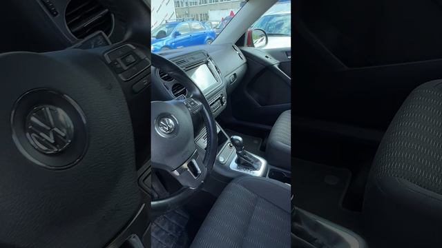 Volkswagen Tiguan Кроссовер Avenue 2.0 AT 2015г