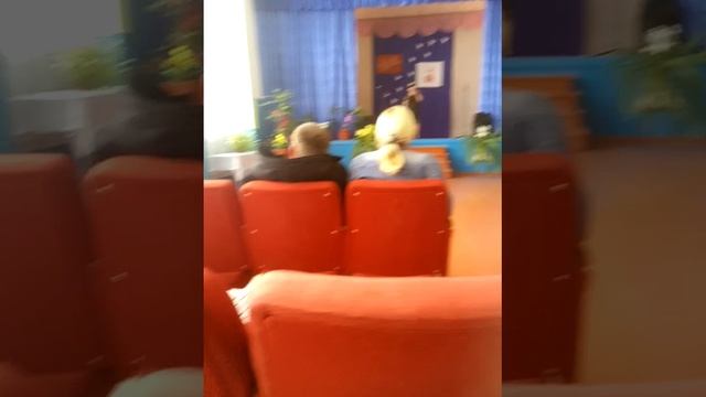 VID_20250509_124228.mp4
