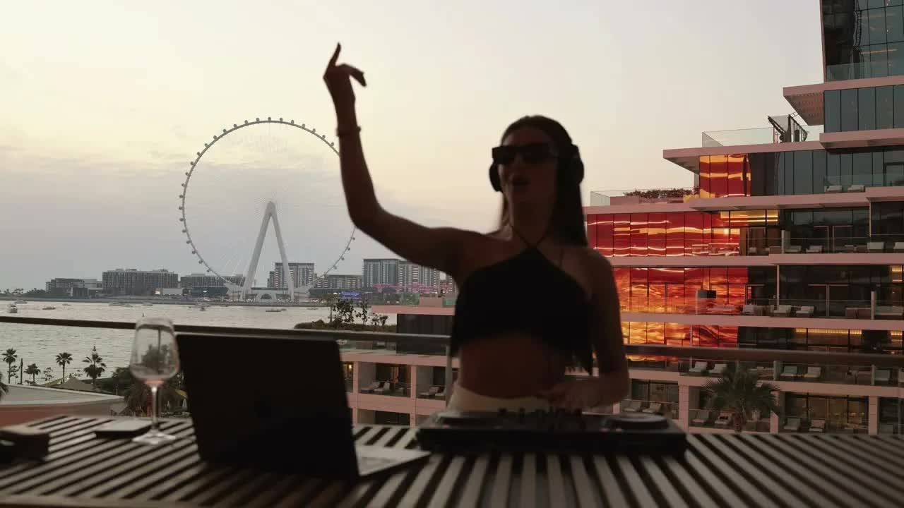 Sunset Dubai Melodic House⧸Afro