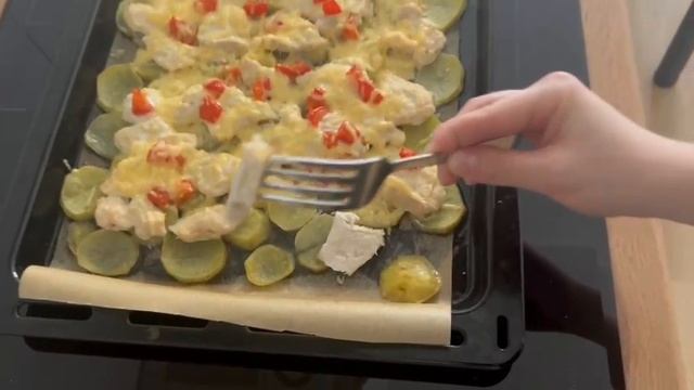 My hobbies. Часть 8. Рецепт картофеля с курицей в духовке.