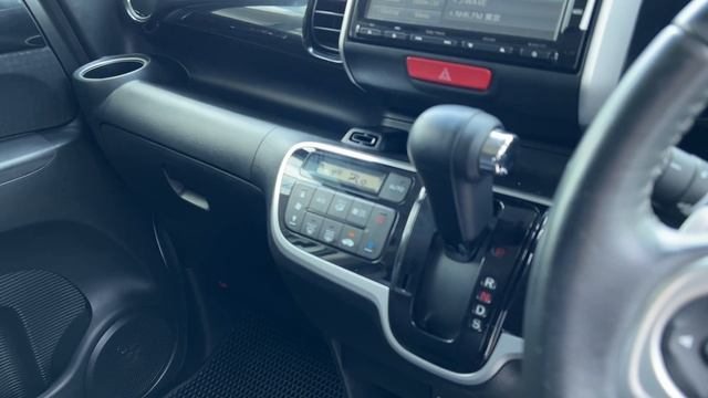 Honda N-BOX I Рестайлинг (2015)