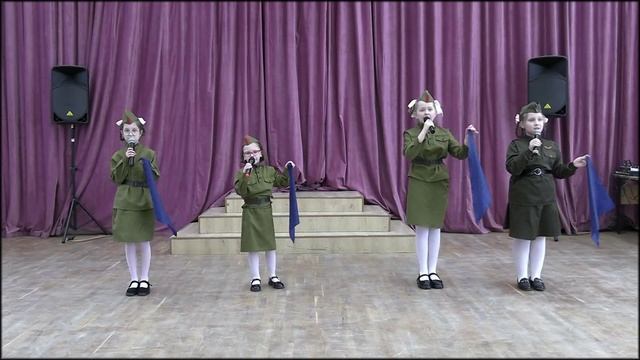 "Синий платочек" (муз. Ежи Петерсбурского)