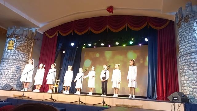 Звонкие голоса