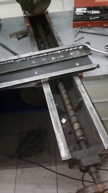 Продольная подача на самодельный токарный станок по м
