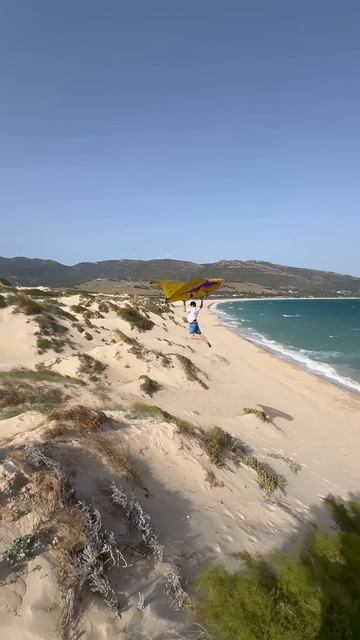 Kid flying crazy high with a Wing! 😱🤯