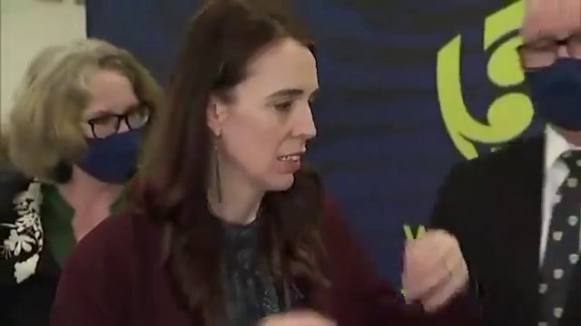 Они все на коксе🤣🤣🤣