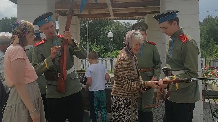 МСДБ. Лейб-Гвардии Кексгольмский Императора полк. Торжества по случаю полкового праздника.mp4