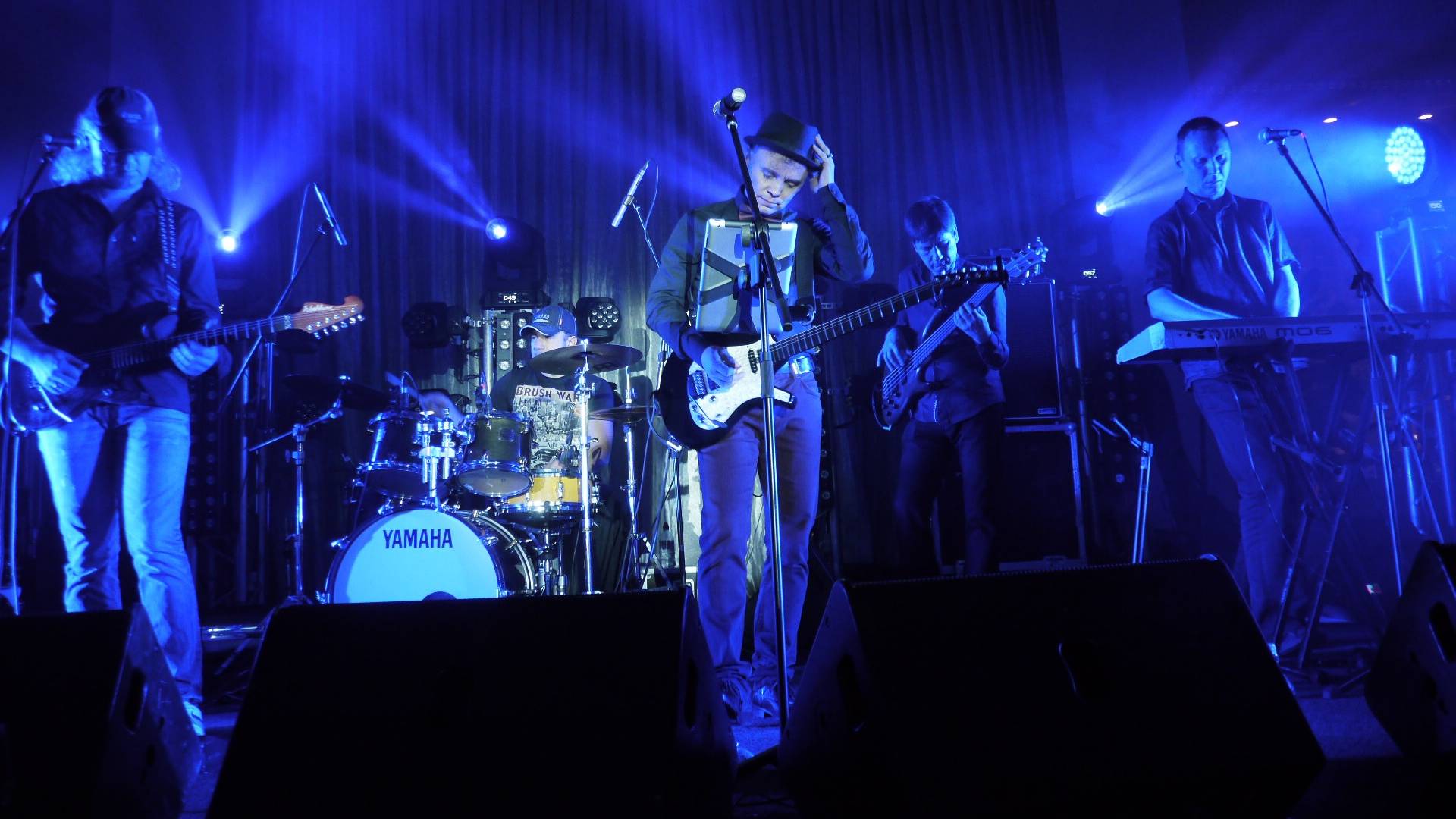 RetroBand