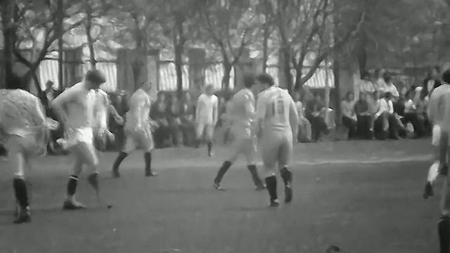 1979 год. Тюмень. Футбольный матч