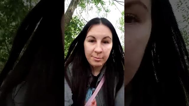 Могу позволить себе быть в одних носках на улице