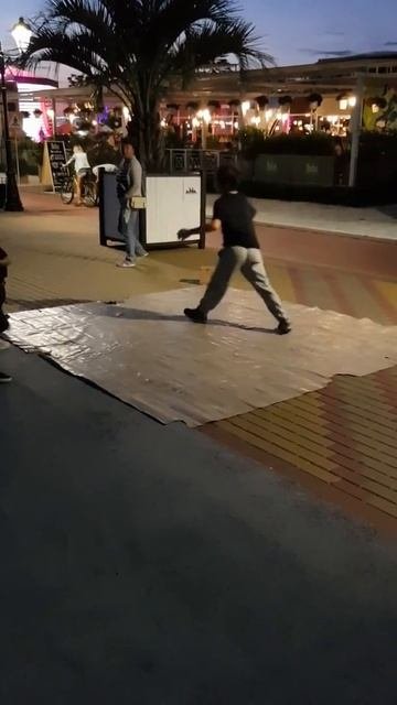 Вечерний Брейк данс на набережной Адлера. 04.06.2018