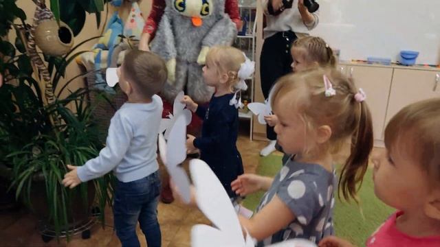 Детский сад "Лорик" Группа Одуванчики 01.09.2021. Знакомство с детским садом.