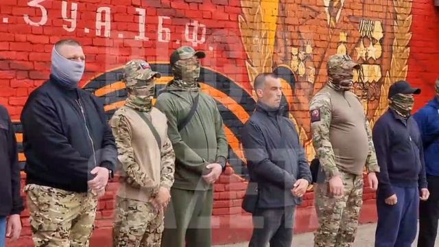 Видеорепортаж с торжественного митинга, который прошёл на территории военного комиссариата Бугульмы.