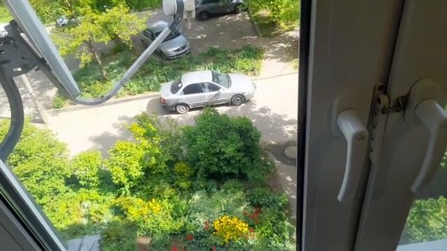Как собрать и установить рулонные шторы день/ночь.