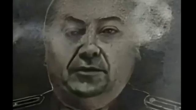 - Гнида ты, обыкновенная гнида, - дед Зеленского обратился к внуку