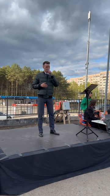 Денис Потапов