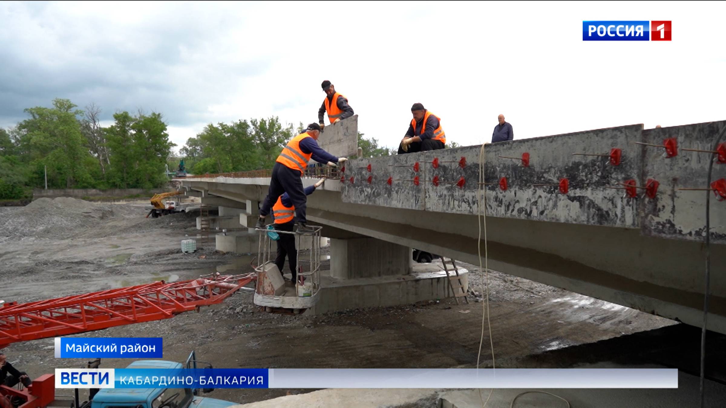 В Майском обновляют дорогу длиной больше трех километров