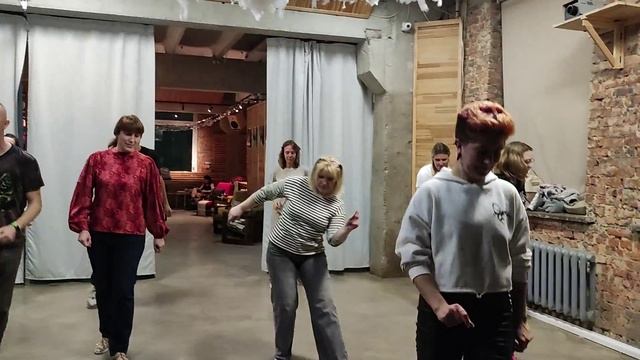 Занятие по джазовым танцам