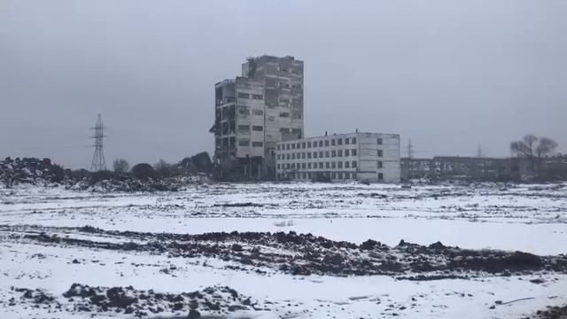 Обрушение высокого здания с применением ГДШ