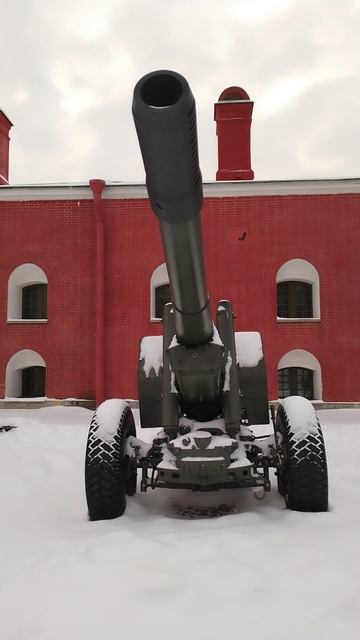 Пушка, Петропавловская крепость, Петербург, 12 декабря 2023. Видео №2.