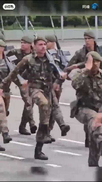 НАТО...   И суровые парни...    И это просто жесть!  Вернее финская оцинковка!!!