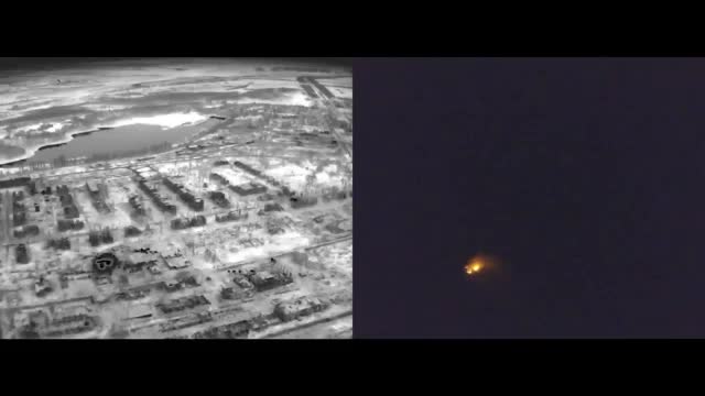 Часов Яр. Тяжёлое штурмовое орудие ТОС-1А бъёт термобарическими рекетами по одному из последних о...