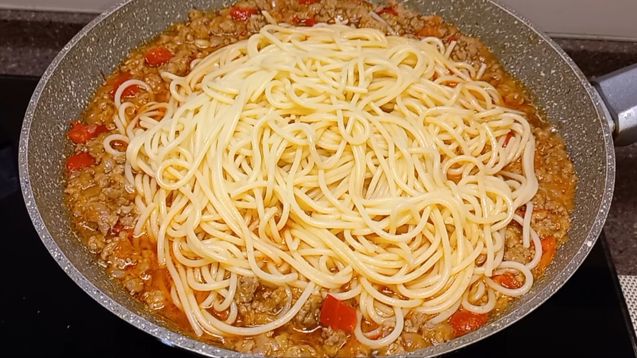 ЛУЧШИЙ Ужин на КАЖДЫЙ день: Спагетти с ФАРШЕМ! 🍝❤️