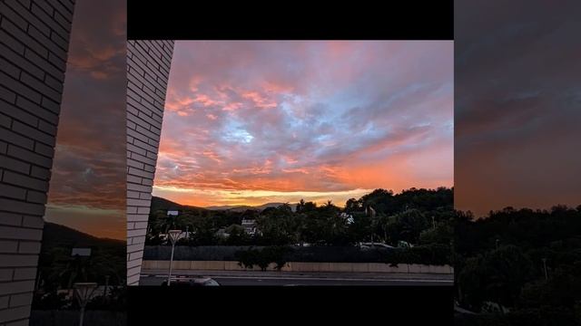 654.А из нашего окна...драма закатная видна 🌄.