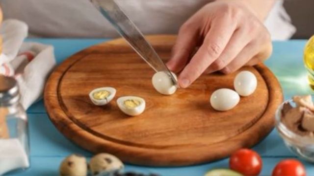 Салат с консервированным ТУНЦОМ. Классический рецепт, Легкий и Вкусный