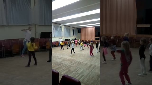 Первые шаги хип-хопа.