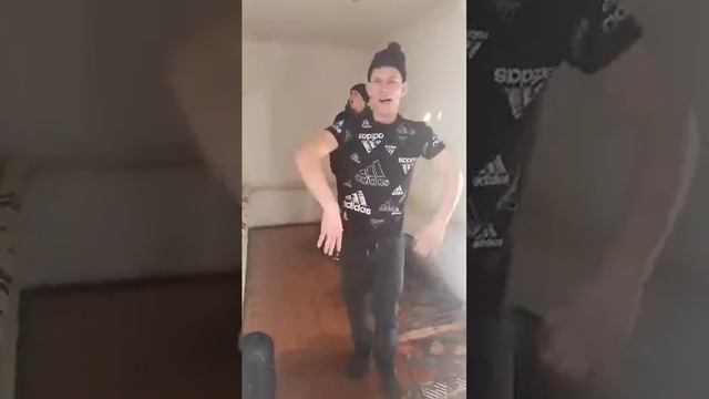 Кирилл зажигает и Рома аджара гуджу как кайфовать тебя научу