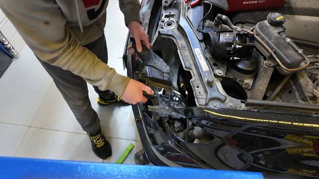 Инструкция как установить LED Птф на BMW x5 e53 дорестайлинг.