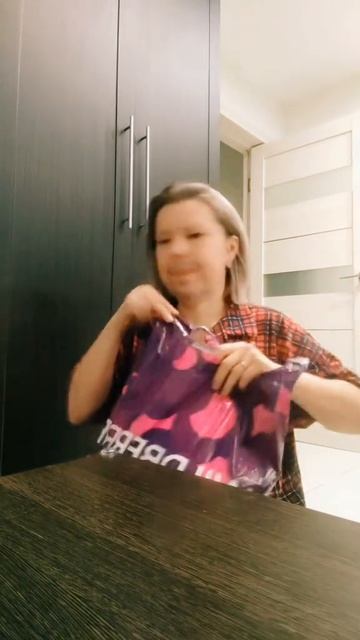 Мы просто деловые люди🤗